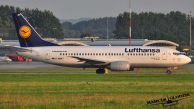 B_737-330_D-ABXT_Lufthansa01.jpg