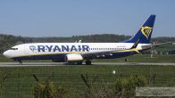 B_737-8ASSSW_SP-RSY_RyanairSun01.jpg