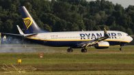B_737-8ASWL_EI-EVT_Ryanair_01.jpg