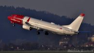 B_737-8JPWL_LN-NGZ_Norwegian01.jpg