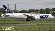 B_787-85D_Dreamliner_SP-LRD_LOT_06.jpg