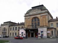 Dworzec_PKP_Tarnow_00.jpg