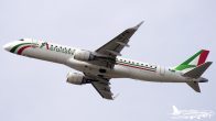 Nazwa pliku=ERJ-190-100SR_SX-PTM_Aeroitalia-MarathonAirlines01.jpg
Wielkość pliku=138KiB
Rozmiar=1400x788
Data dodania= 28, Październik 2025 ERJ-190-100SR_SX-PTM_Aeroitalia-MarathonAirlines01.jpg