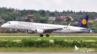 ERJ-190-200LR_D-AEBP_LufthansaRegional02.jpg