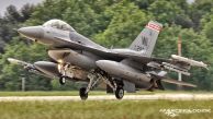 F-16C-30H_Fighting_Falcon_USAF_87-0280_WI_02.jpg