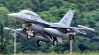 F-16D-40J_Fighting_Falcon_USAF_90-0796_AV_01.jpg