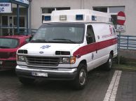 Ford_Ambulans_00.jpg