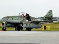 Me-262_Jaskolka_501244_D-IMTT_00.jpg