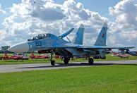 Su-27UB_Flanker_C_Bial_AF_63Cz_03.jpg